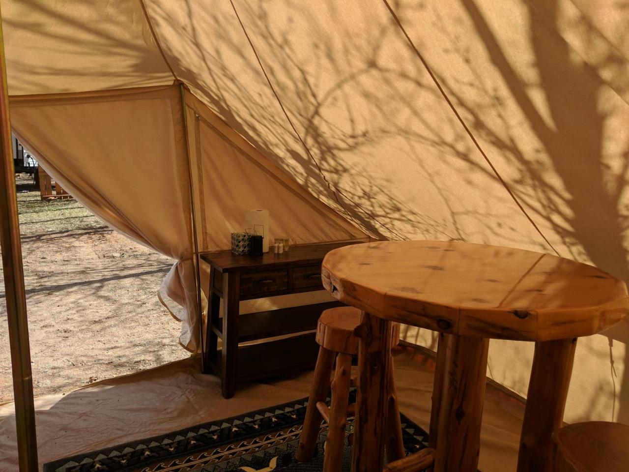 Funstays Glamping Setup Tent In Rv Park #6 Ok-T6 Moab Extérieur photo